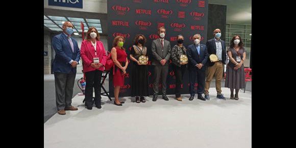2. La serie 'The Crown', rodada en Andalucía, ha sido premiada en Fitur Screen 2021