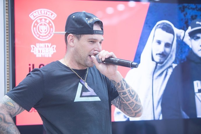 Endika Gutiérrez, `Invert', en Fitur