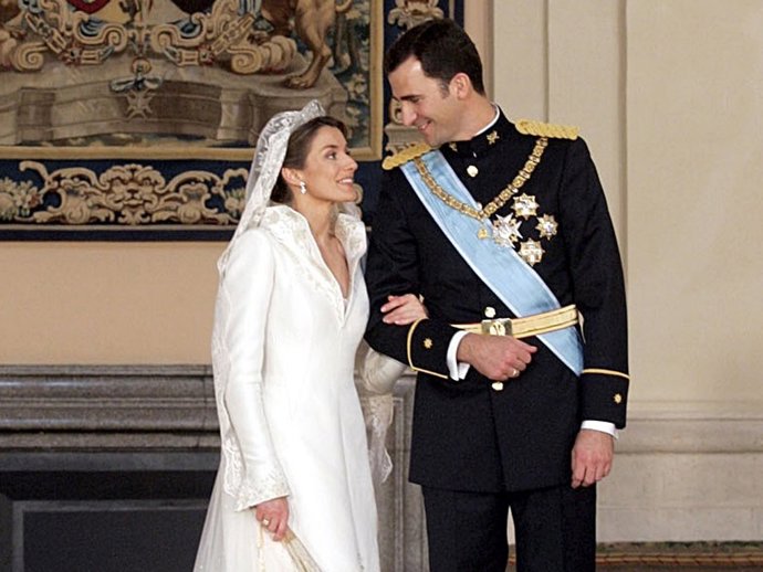 DON FELIPE VI Y DOÑA LETIZIA