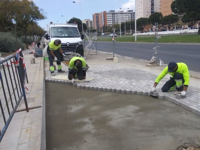 Obra de mantenimiento en Huelva.