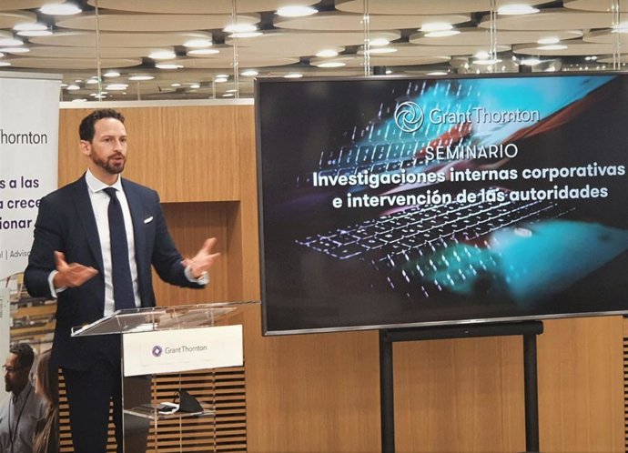 Rafael Aguilera, durante su intervención en el foro sobre investigación interna en empresas.