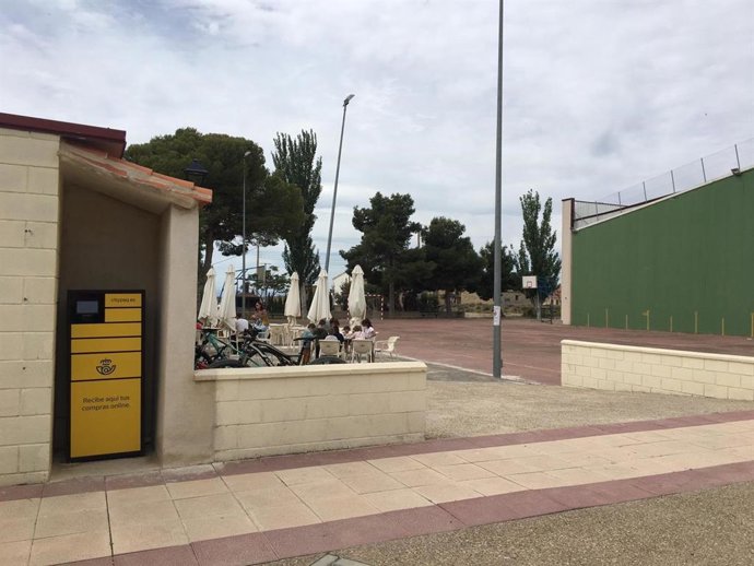 El Ayuntamiento de Farlete habilita un espacio para el envío y recepción de paquetería.