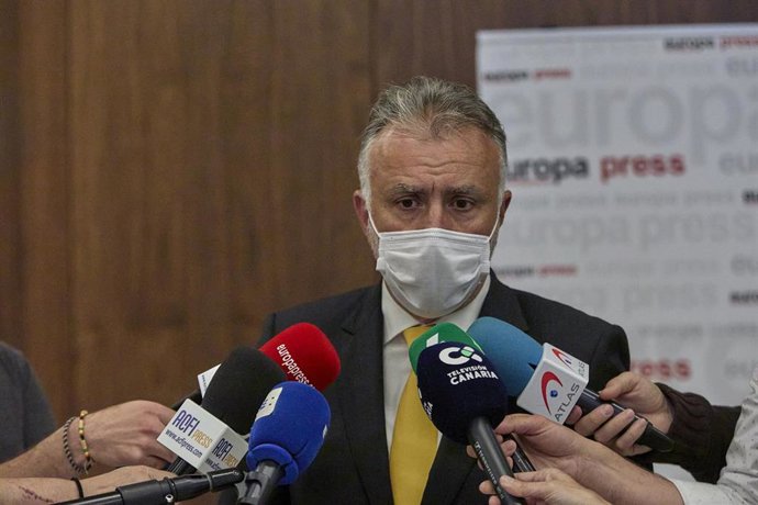 El presidente del Gobierno de Canarias, Ángel Víctor Torres