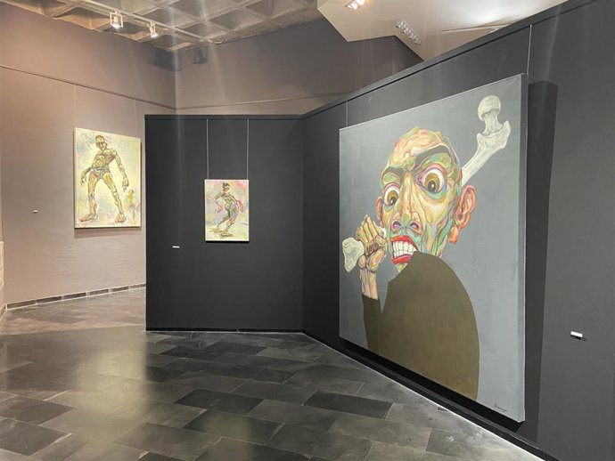 La exposición del artista ciudadrealeño Ángel Barroso en Ciudad Real.