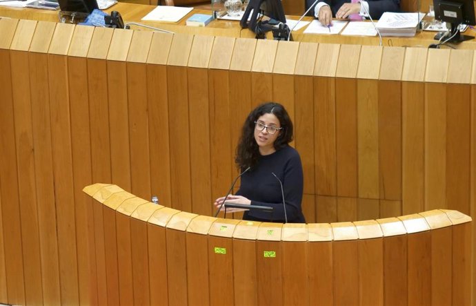 La diputada Noa Presas en el Parlamento de Galicia