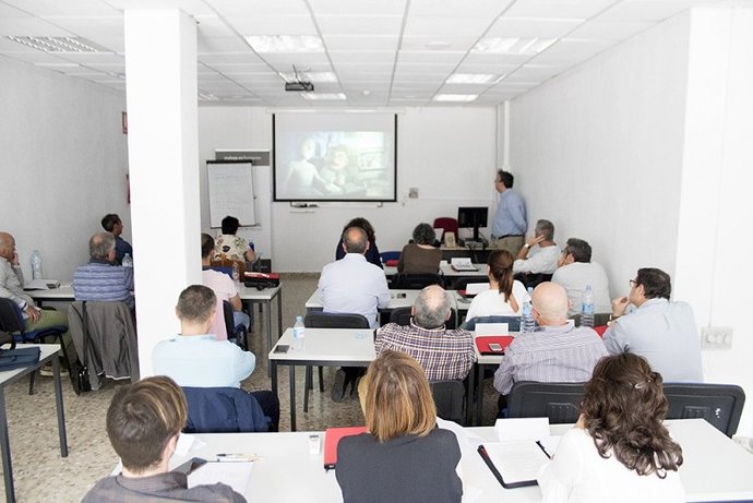 La Diputación recibe 93.000 euros de la Junta de Andalucía para formación de los empleados públicos de la provincia