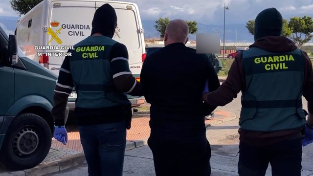 Detención de la Guardia Civil por un crimen ocurrido en Aguadulce, Roquetas de Mar (Almería) en enero