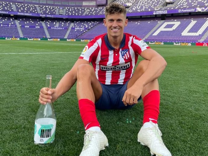 Marcos Llorente, 'adicto' a la vida sana, ha celebrado su primera Liga con esta refresco saludable que cada vez cuenta con más adeptos