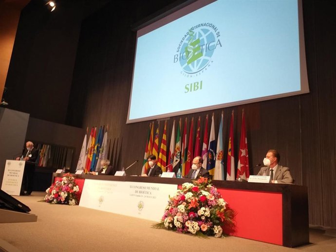 Inauguración del XI Congreso Mundial de Bioética, en Gijón