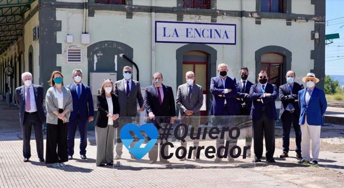La Junta Directiva de AVE se reúne en La Encima para evaluar el estado de las obras del Corredor Mediterráneo