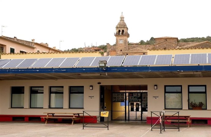 Placas solares para autoconsumo.