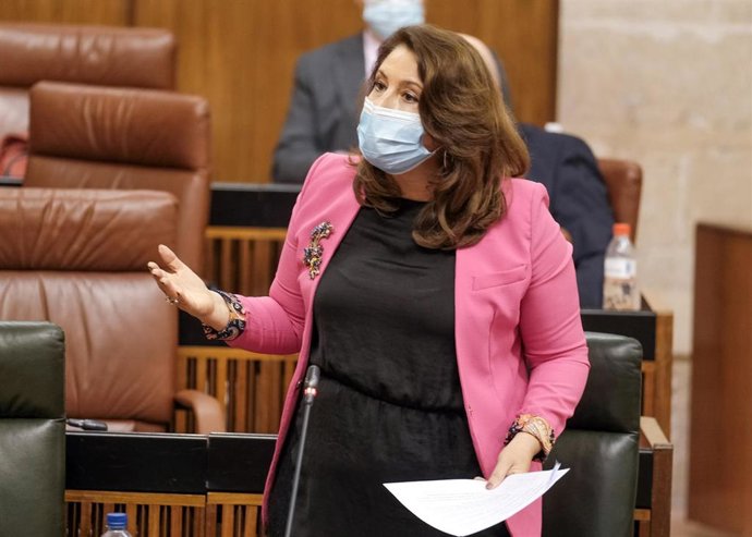 Archivo - La consejera de Agricultura, Ganadería, Pesca y Desarrollo Sostenible, Carmen Crespo.