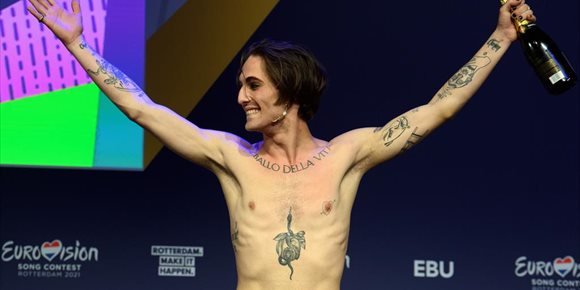 8. Damiano David, cantante de Maneskin, da negativo en el test de drogas tras su polémica imagen en Eurovisión