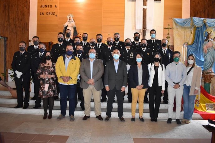 El alcalde reconoce la "importante labor de servicio público" de Policía Local de Villarrobledo en el día de su Patrona