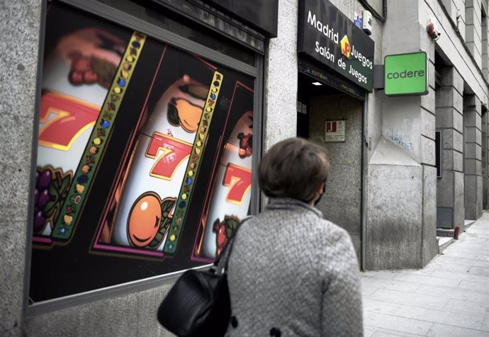 Archivo - Un local de Codere, a 23 de abril de 2021, en Madrid, (España). El operador de juego Codere ha alcanzado un acuerdo con un grupo significativo de sus acreedores, titulares de una mayoría de los bonos actualmente emitidos, por el cual estos iny