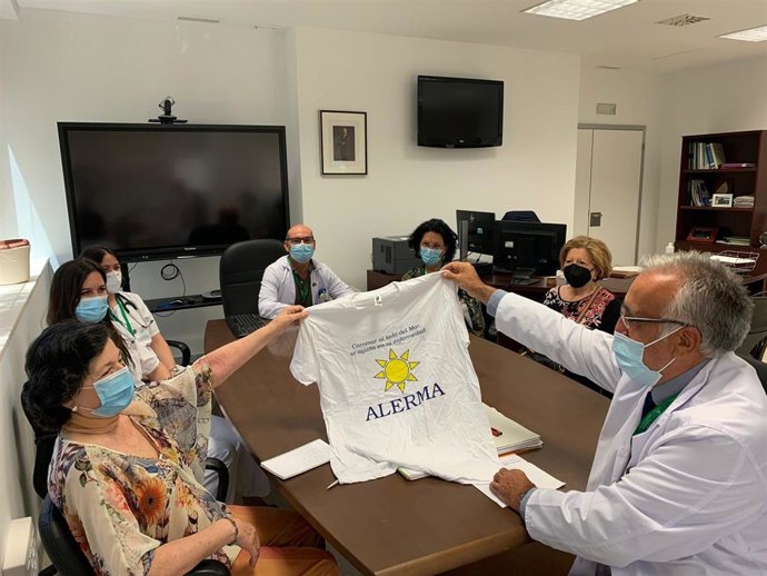 Asociación ALERMA de Málaga con la dirección del hospital Virgen de la Victoria de Málaga