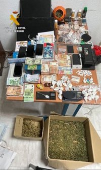 Catorce detenidos tras desmantelar cuatro puntos de droga en la comarca de Antequera y en Benamejí