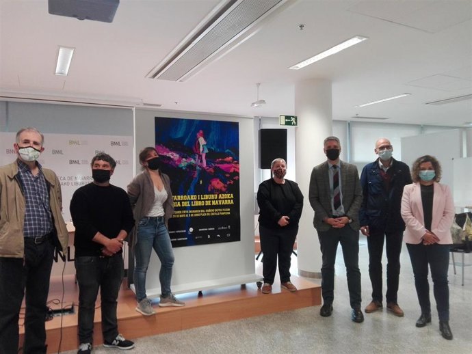 Miguel Izu, Unai Pascual, Maider Díaz, Asun Maestro, Ignacio Apezteguía, Juan Francisco Elizari, y María Camino, en la presentación de la feria