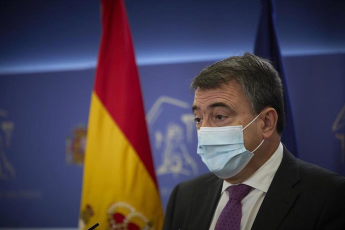 El portavoz parlamentario del PNV, Aitor Esteban
