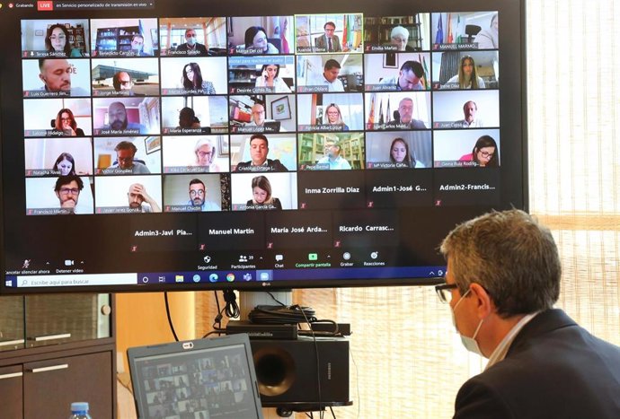 El presidente de la Diputación de Málaga, Francisco Salado, en el pleno ordinario telemático de mayo de 2021