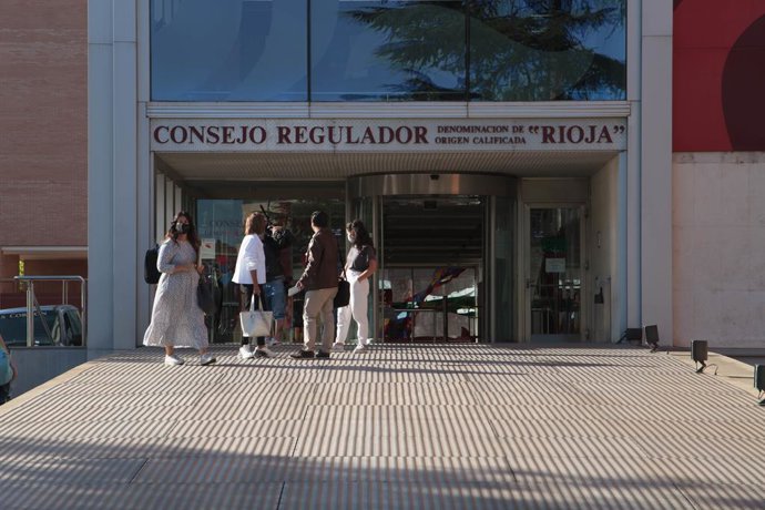 Archivo - Fachada e inmediaciones de la sede del Consejo Regulador De La Rioja, en Logroño, La Rioja, (España), a 9 de septiembre de 2020. Durante el día de hoy, el veedor del Consejo Regulador sobre vendimia 2020 en DOCa Rioja, Baltasar Marchán, ha acu