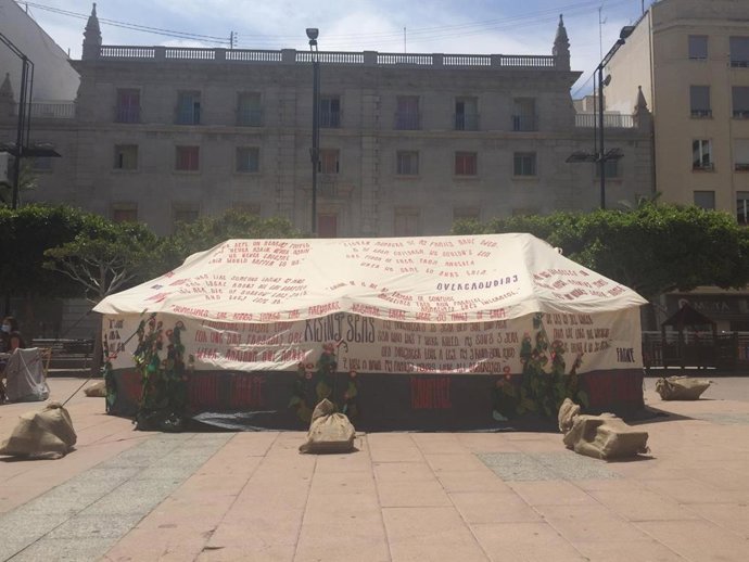 Tienda de refugiados en Huerto Sogueros