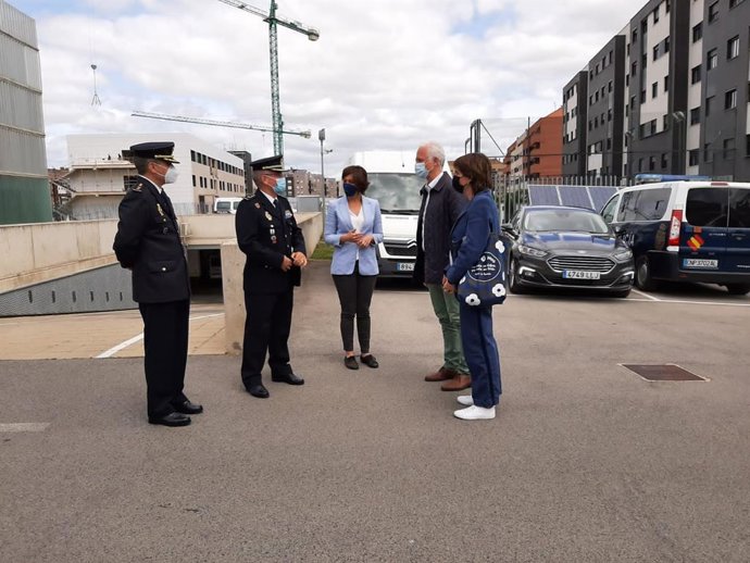 Visita del alcalde de Logroño a la comisaría de Policía Nacional