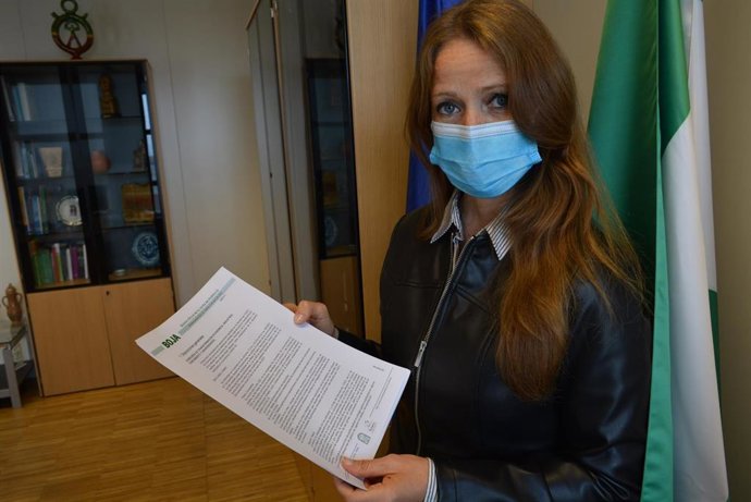 Archivo - La delegada de Transformación Económica de la Junta en Granada,  Virginia Fernández, en imagen de archivo