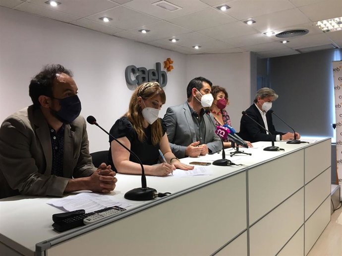 Representantes del sector audiovisual de Baleares, en una rueda de prensa.