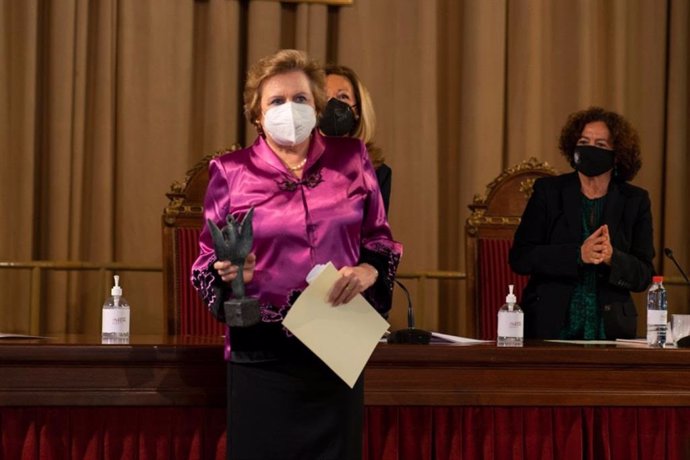 La Universidad de Granada reconoce el trabajo de la EASP durante la pandemia