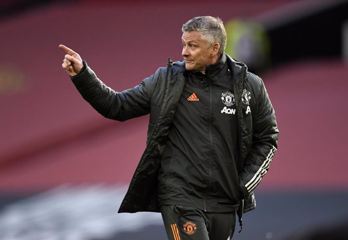 11 May 2021, United Kingdom, Manchester: Manchester United manager Ole Gunnar Solskjaer gestures after the English Premier League soccer match between Manchester United and Leicester City at old Trafford. Photo: Peter Powell/PA Wire/dpa