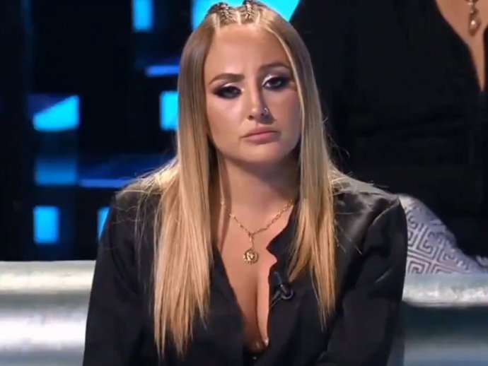 Rocío Flores, en el plató de 'Tierra de Nadie' este martes