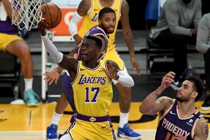 Archivo - Schroder anota en el Lakers - Suns