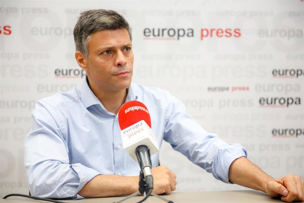 Archivo - El opositor venezolano Leopoldo López durante una entrevista para Europa Press.