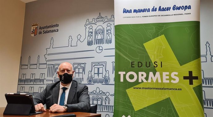 El Concejal Salmantino Juan José Sánchez En La Clausura Del Plan De Transformación Digital Para El Comercio Local.