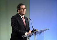 Garamendi dice que parece que Escrivá está en un "laboratorio" con los ERTE y "muy poco en la realidad"