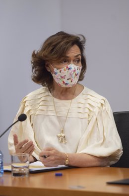 Arxiu - La vicepresidenta primera del Govern espanyol i ministra de Relacions amb les Corts i Memria Democrtica, Carmen Calvo.
