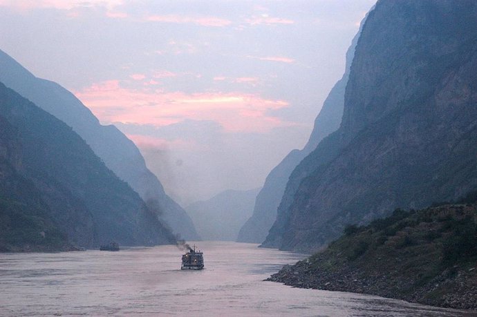 El río Yangtzé a su paso por las Tres Gargantas.