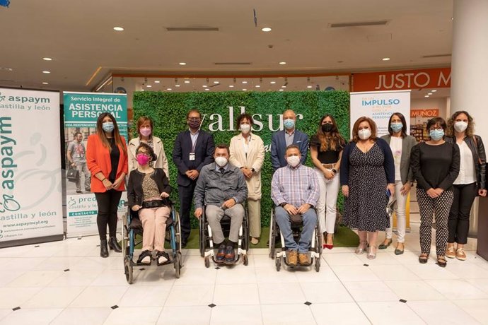 Presentación del servicio de asistencia personal de Vallsur de la mano de Pedrif para personas con movilidad reducida.