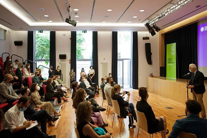 Presentación Concéntrico 07 en Madrid con el alcalde de Logroño, entre otros