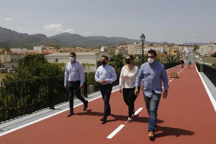 Liria visita la actuación en Turre, Almería