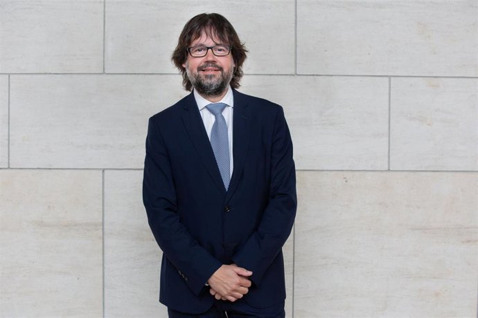 Archivo - El presidente de Ferrocarriles de la Generalitat de Caraluña (FGC), Ricard Font, posa para Europa Press antes del debate sobre el Corredor Ferroviario del Mediterráneo organizado por 'Expansión'.