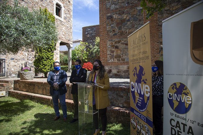 Más de 20 países se dan cita en Cáceres en el concurso internacional de vinos, vermuts, vinagres y sidras CINVE 2021