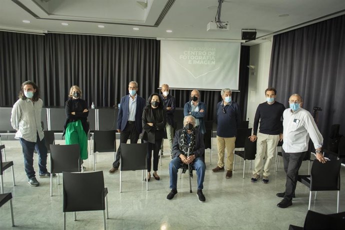 Premios Nacionales reclaman la creación de un Centro de Fotografía