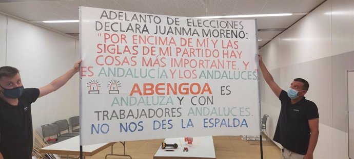 Pancarta de trabajadores de Abengoa para la manifestación de este jueves 27 de mayo por Sevilla.