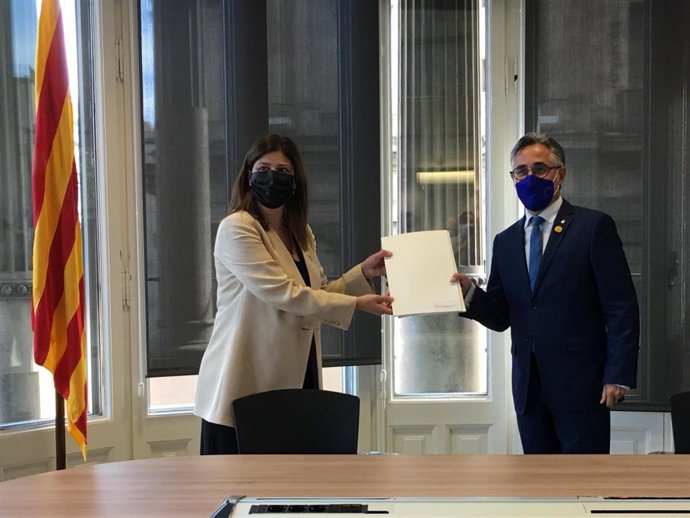 La consellera de Innovación y Universidades, Gemma Geis, y el exconseller de Empresa y Conocimiento, Ramon Tremosa