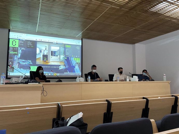 Un momento del acto celebrado en la Escuela Técnica Superior de Arquitectura de Sevilla.