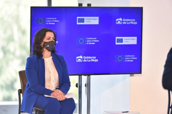 La presidenta del Gobierno riojano Concha Andreu remarca la importancia de seguir apuntalando la integración social y económica de la Unión Europea