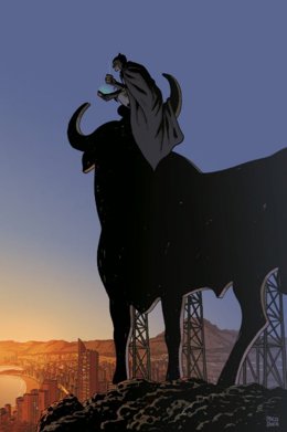 El Batman de Paco Roca contempla Benidorm sobre un toro de Osborne