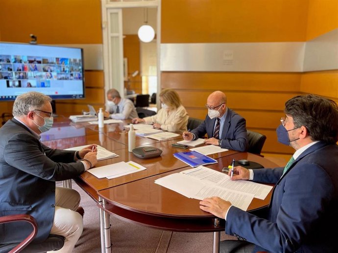 El consejero de Vivienda y Administración Local en funciones, David Pérez, participa en la Conferencia Sectorial de Vivienda del MITMA